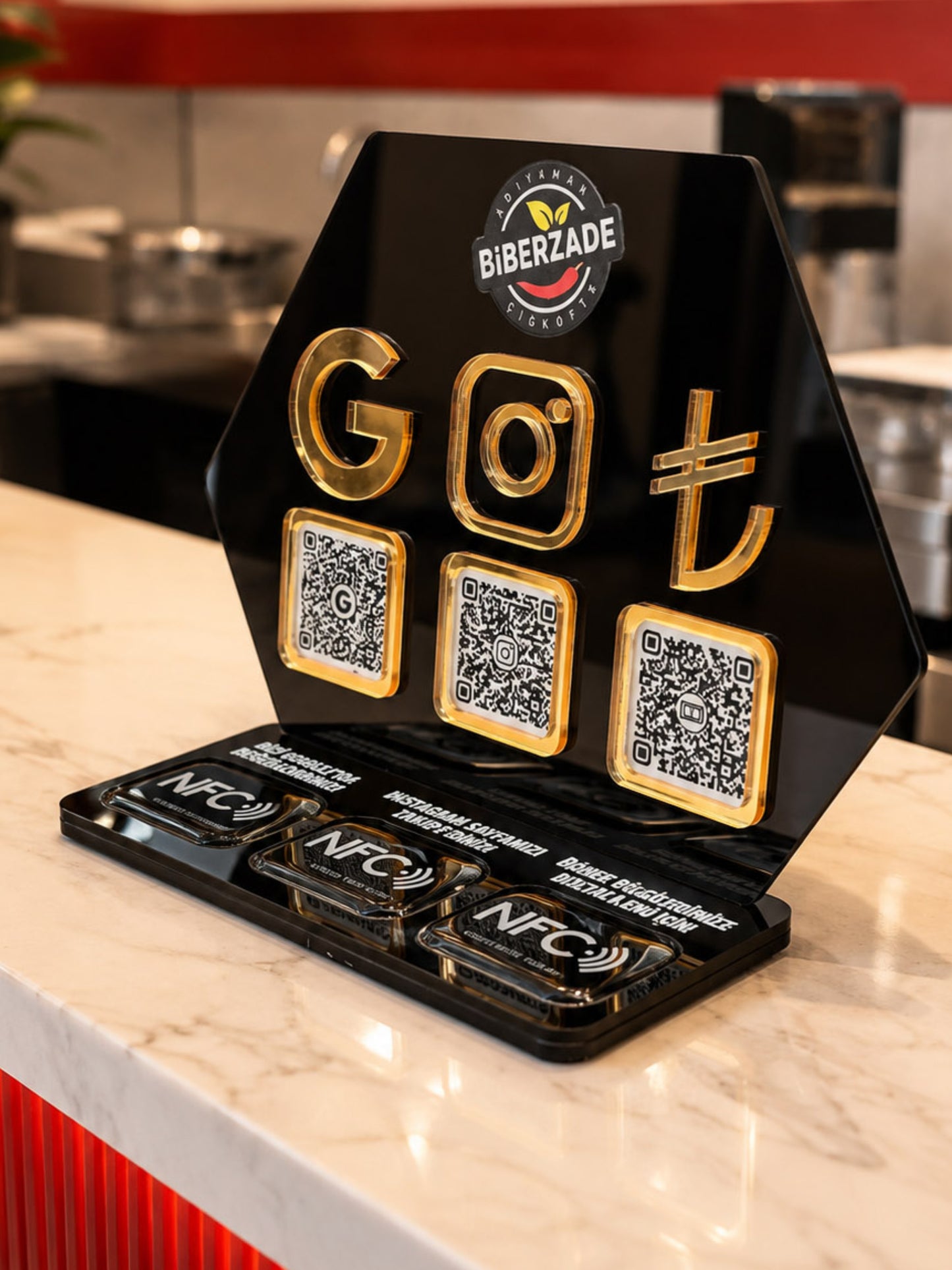 3 QR & NFC Özellikli Pleksi Stant - Petek