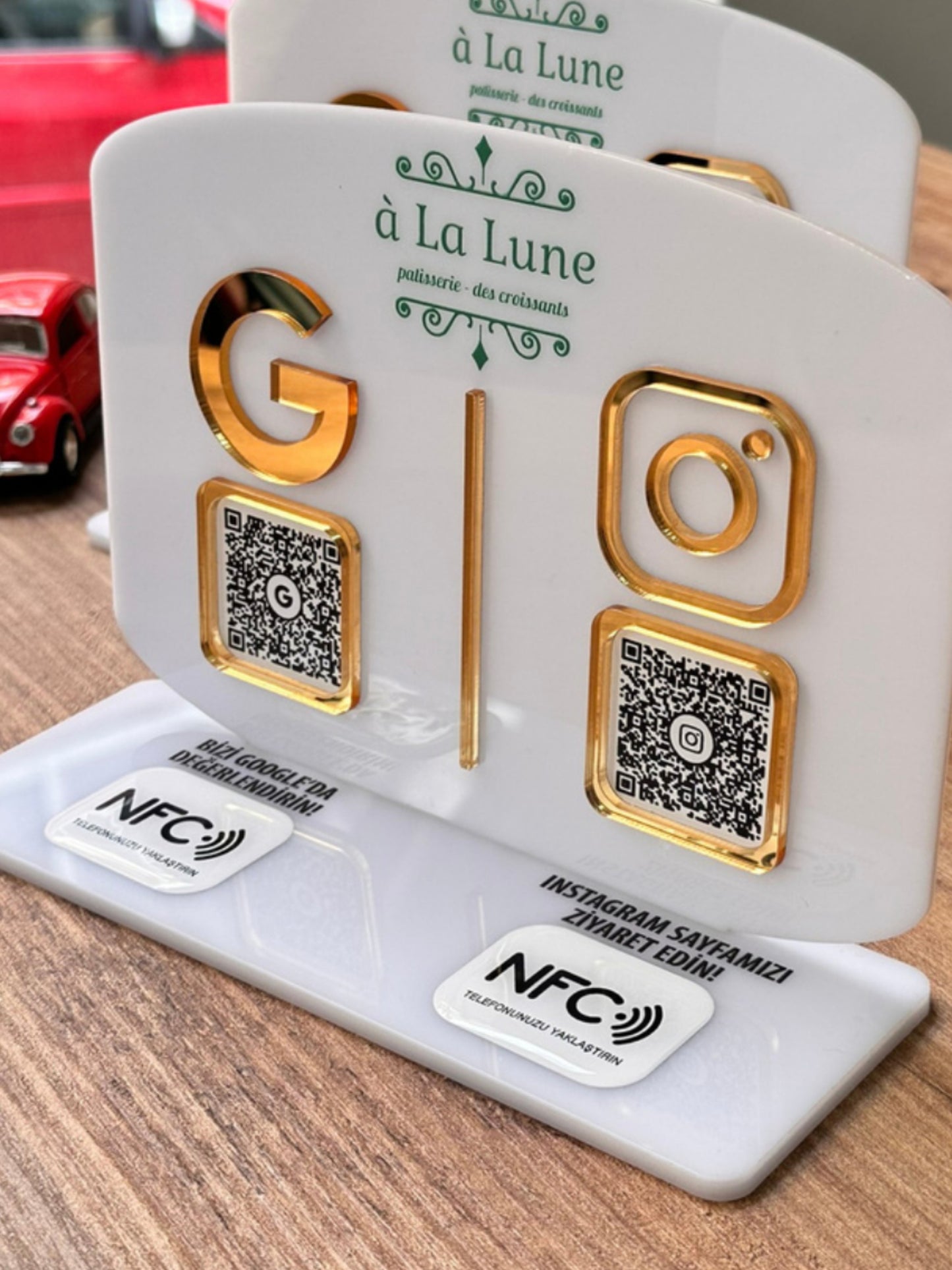 Çift QR & NFC Özellikli Pleksi Stant - Yatay Oval