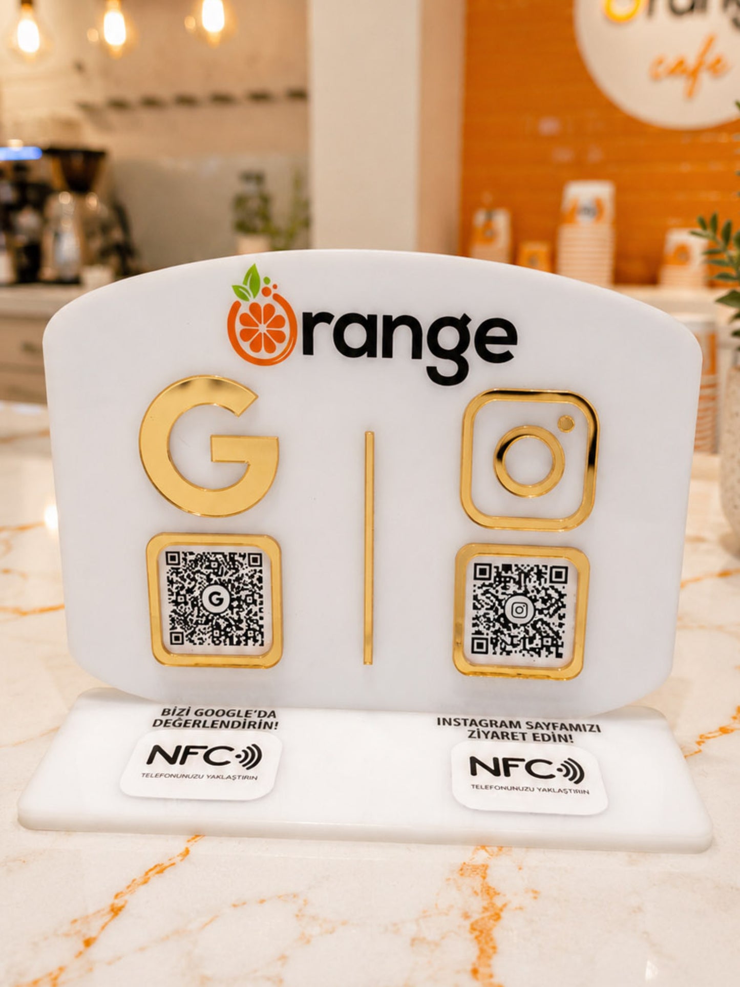 Çift QR & NFC Özellikli Pleksi Stant - Yatay Oval