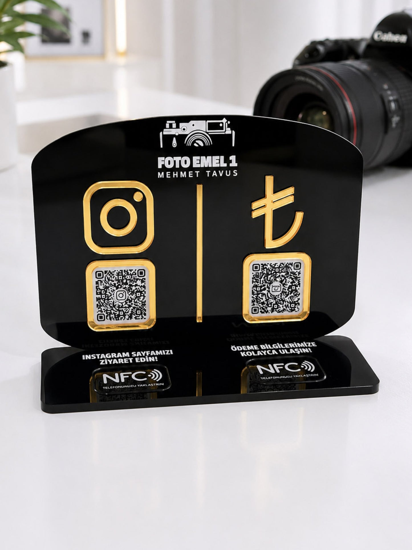Çift QR & NFC Özellikli Pleksi Stant - Yatay Oval